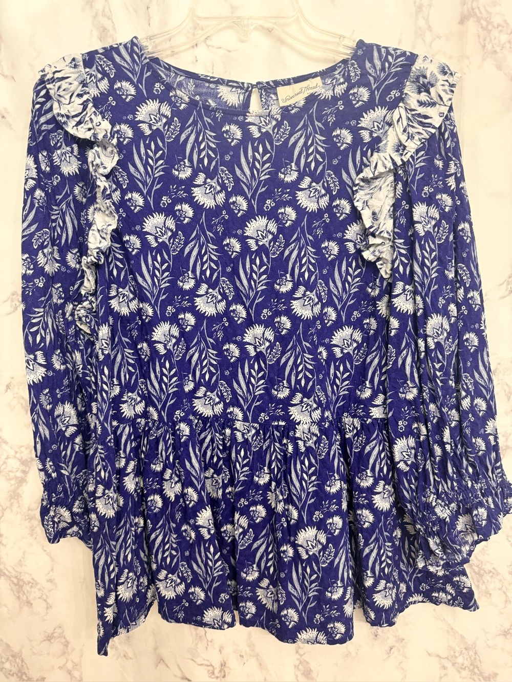 Universal Thread Blue and White Floral Ruffle Peasant Top